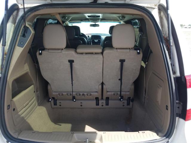 Photo 9 from auction – 2014 CHRYSLER TOWN & COU with VIN 2C4RC1BG8ER313468