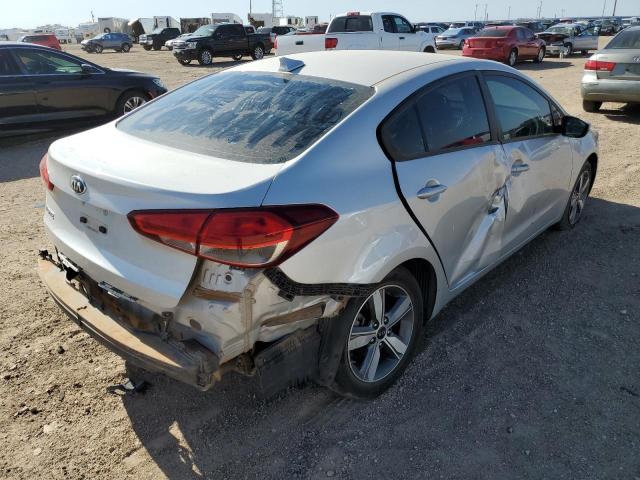 Photo 4 from auction – 2018 KIA FORTE LX with VIN 3KPFL4A78JE200539