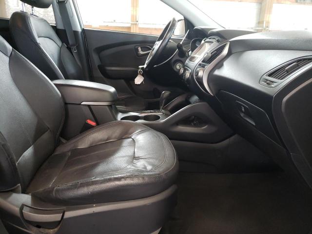 Photo 5 from auction – 2011 HYUNDAI TUCSON GLS with VIN KM8JU3AC3BU139291