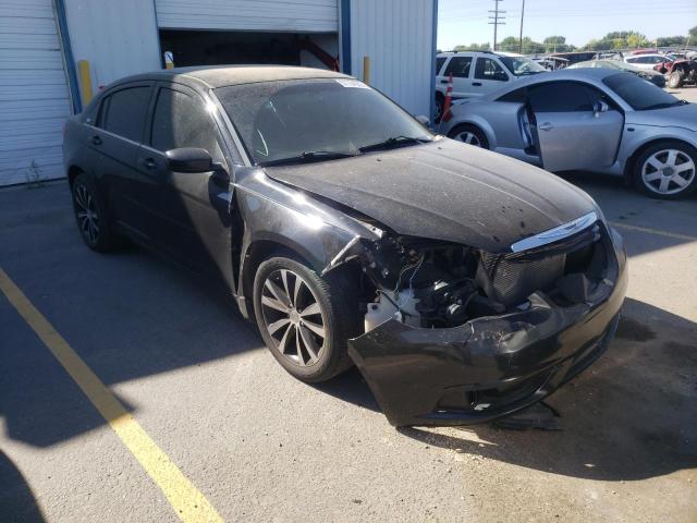 CHRYSLER 200 LIMITE 2013 with VIN 1C3CCBCG0DN738905 - Photo from auction