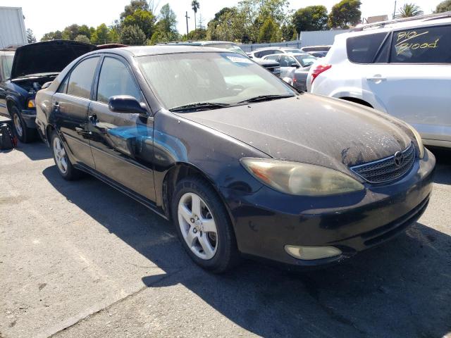TOYOTA CAMRY LE 2003 with VIN 4T1BF32K43U054370 - Photo from auction