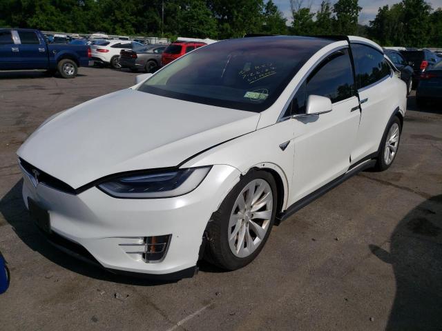 Photo 2 from auction – 2017 TESLA MODEL X with VIN 5YJXCBE24HF052496