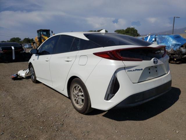 Photo 3 from auction – 2017 TOYOTA PRIUS PRIM with VIN JTDKARFP7H3059653
