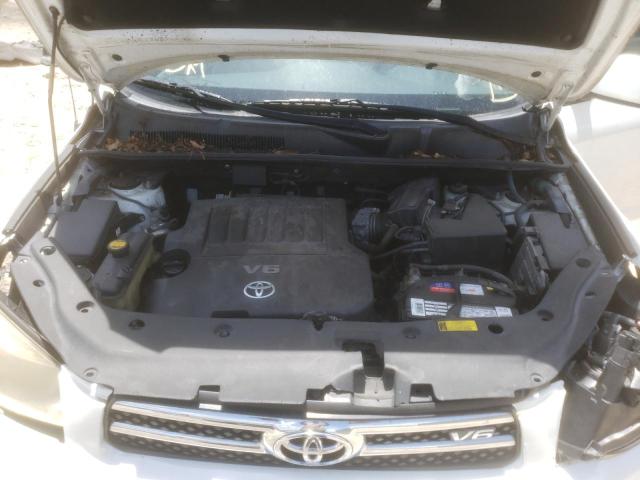 Photo 7 from auction – 2007 TOYOTA RAV4 LIMIT with VIN JTMBK31V075035262