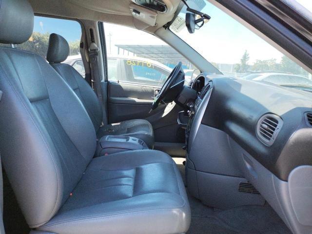 Photo 5 from auction – 2005 CHRYSLER TOWN AND C with VIN 2C8GP54L45R575273