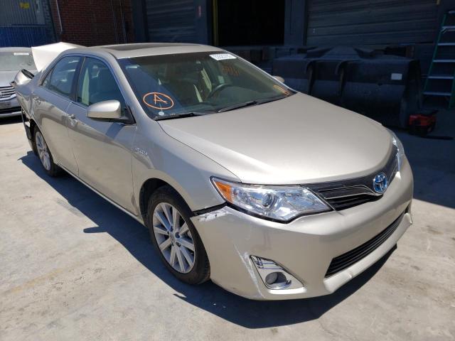 TOYOTA CAMRY HYBR 2014 with VIN 4T1BD1FK0EU097613 - Photo from auction