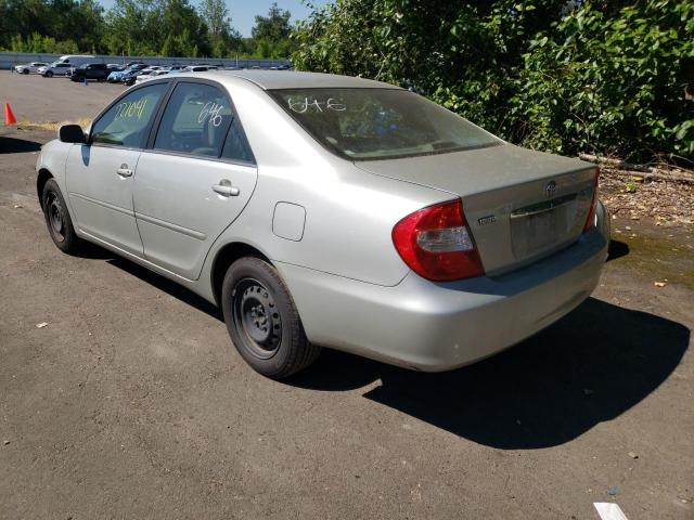 Photo 3 from auction – 2004 TOYOTA CAMRY LE with VIN JTDBE32K140255501