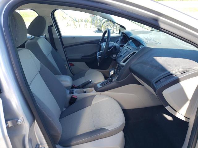 Photo 5 from auction – 2014 FORD FOCUS SE with VIN 1FADP3F27EL370090