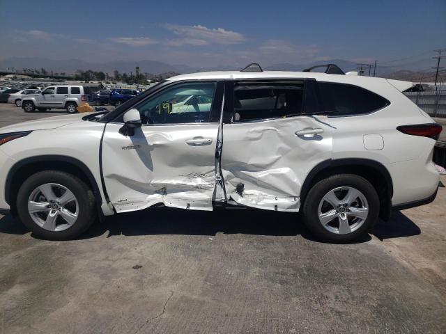 Photo 9 from auction – 2021 TOYOTA HIGHLANDER with VIN 5TDBBRCHXMS515177