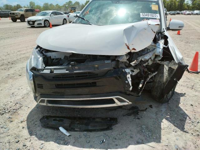Photo 9 from auction – 2019 MITSUBISHI OUTLANDER with VIN JA4AD3A37KZ028616