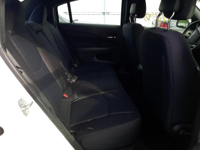 Photo 6 from auction – 2014 CHRYSLER 200 TOURIN with VIN 1C3CCBBG9EN132182