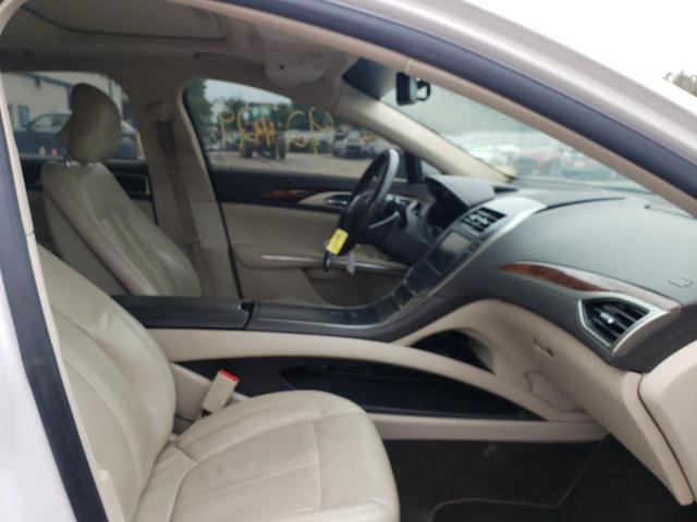 Photo 5 from auction – 2016 LINCOLN MKZ with VIN 3LN6L2G93GR601569