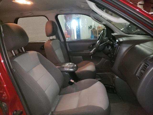 Photo 5 from auction – 2004 FORD ESCAPE XLS with VIN 1FMCU92164DA13843