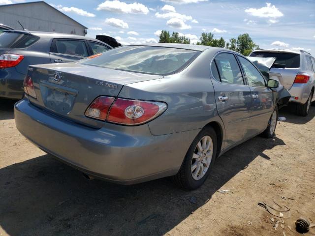 Photo 4 from auction – 2002 LEXUS ES 300 with VIN JTHBF30G920076856
