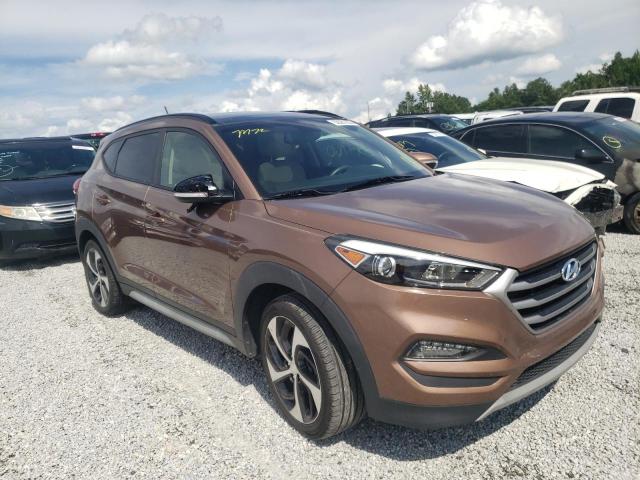 HYUNDAI TUCSON LIM 2017 with VIN KM8J33A22HU551799 - Photo from auction