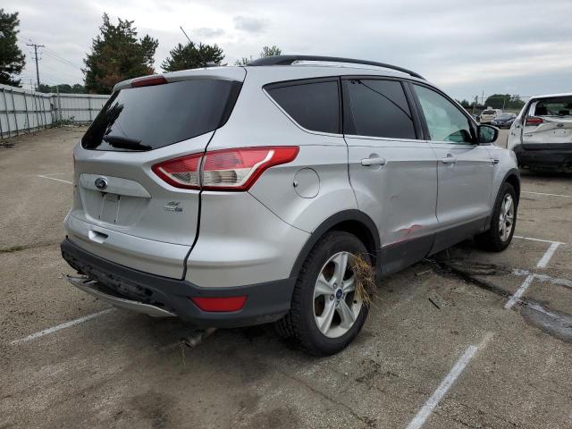 Photo 4 from auction – 2016 FORD ESCAPE SE with VIN 1FMCU9GX4GUA93015