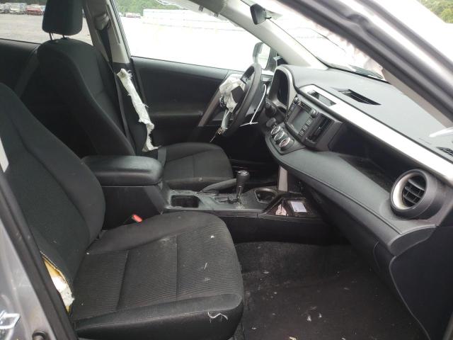 Photo 5 from auction – 2017 TOYOTA RAV4 LE with VIN 2T3BFREV0HW595469