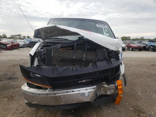 Photo 9 from auction – 2017 CHEVROLET EXPRESS G2 with VIN 1GCWGAFF8H1339795