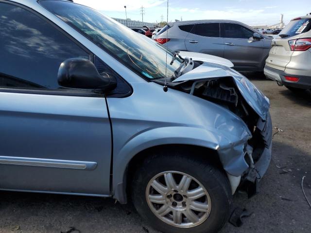 Photo 9 from auction – 2006 CHRYSLER TOWN & COU with VIN 2A4GP54L06R866348