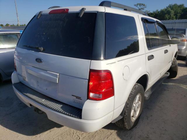 Photo 4 from auction – 2005 FORD EXPLORER X with VIN 1FMZU63K65UA69069