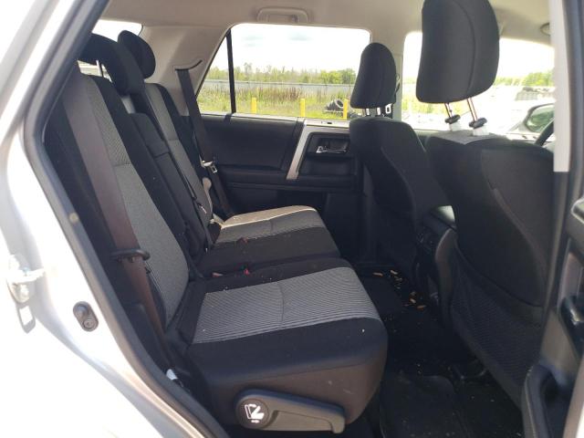 Photo 6 from auction – 2022 TOYOTA 4RUNNER SR with VIN JTEEU5JR1N5261812