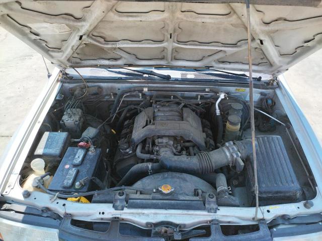 Photo 7 from auction – 1999 HONDA PASSPORT E with VIN 4S6CM58WXX4417994