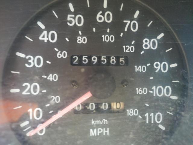 Photo 8 from auction – 1995 TOYOTA COROLLA LE with VIN 1NXAE09BXSZ270192