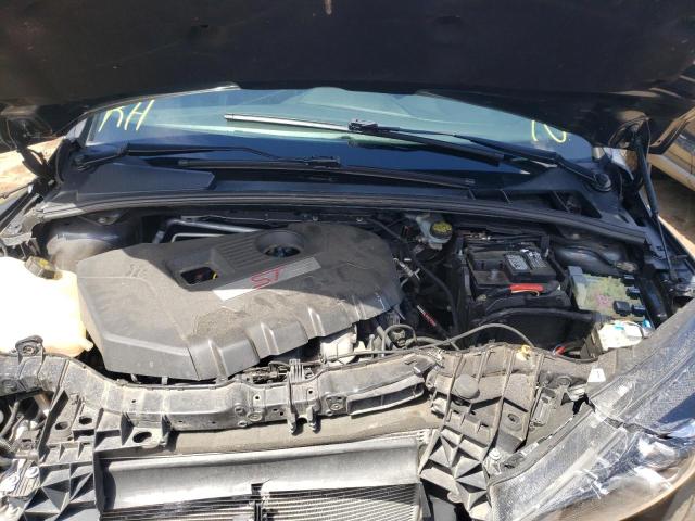 Photo 7 from auction – 2016 FORD FOCUS ST with VIN 1FADP3L95GL240846