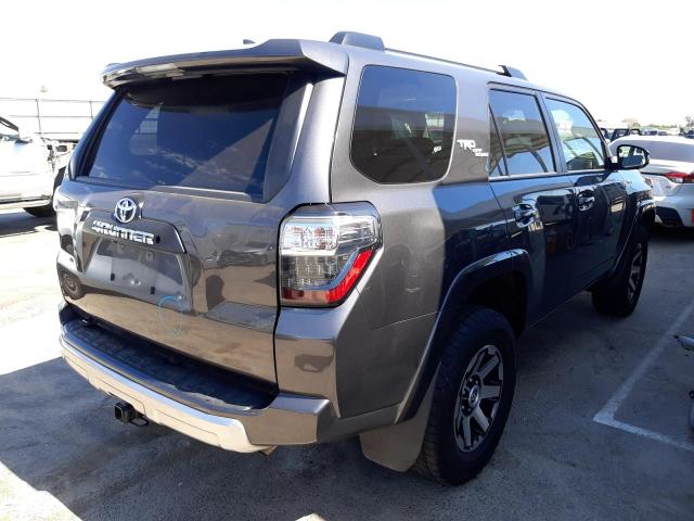 Photo 4 from auction – 2018 TOYOTA 4RUNNER SR with VIN JTEBU5JRXJ5520410