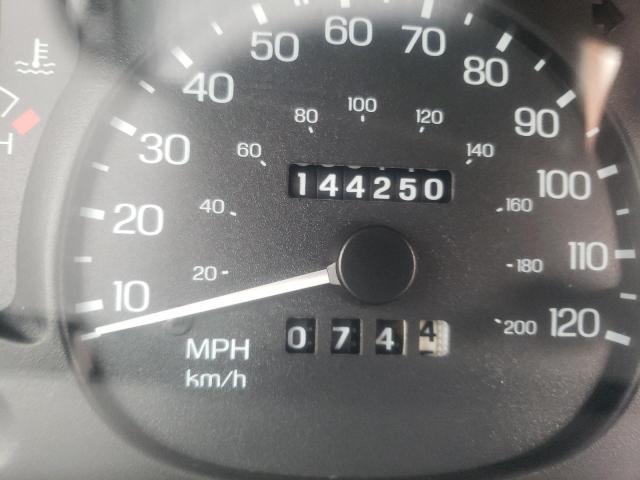 Photo 8 from auction – 1999 FORD ESCORT SE with VIN 1FAFP13P7XW207471
