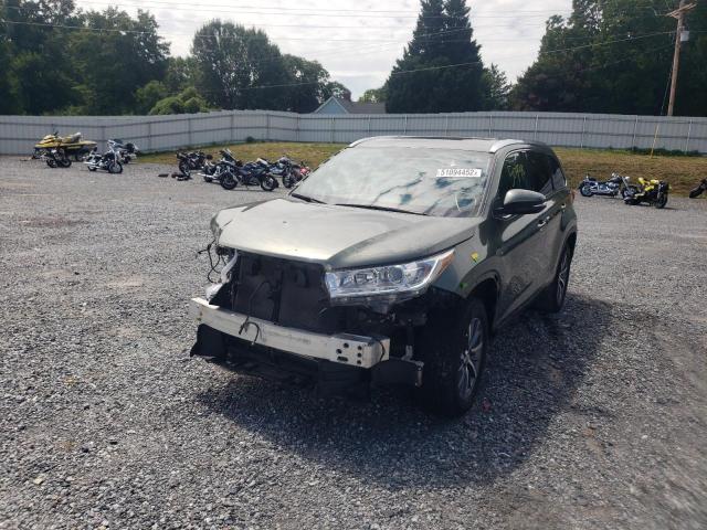 Photo 2 from auction – 2018 TOYOTA HIGHLANDER with VIN 5TDKZRFH9JS280127