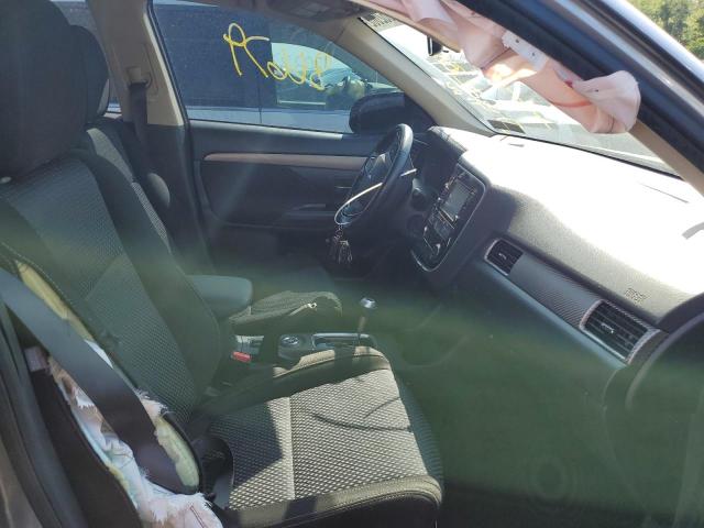 Photo 5 from auction – 2016 MITSUBISHI OUTLANDER with VIN JA4AZ3A38GZ036460