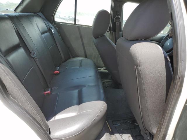 Photo 6 from auction – 2011 FORD CROWN VICT with VIN 2FABP7BV7BX183431