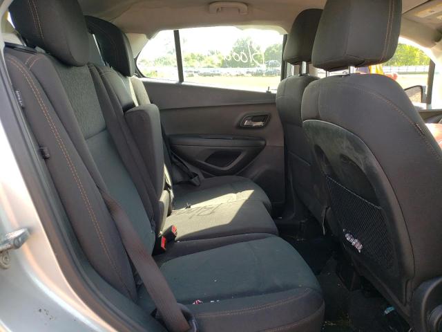 Photo 6 from auction – 2018 CHEVROLET TRAX LS with VIN 3GNCJKSBXJL173671