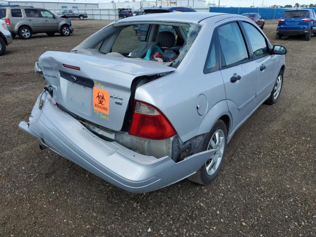 Photo 4 from auction – 2005 FORD FOCUS ZX4 with VIN 1FAFP34N15W252217