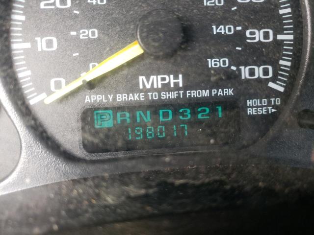 Photo 8 from auction – 2001 CHEVROLET SILVERADO with VIN 1GCEC14W71Z178728