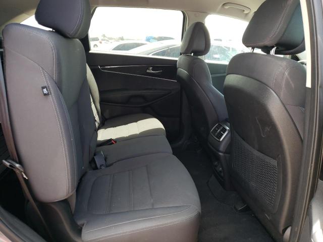 Photo 6 from auction – 2016 KIA SORENTO LX with VIN 5XYPG4A3XGG008248