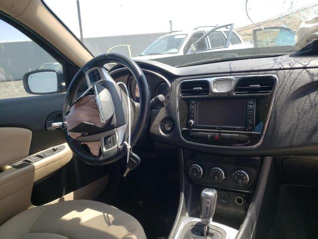 Photo 9 from auction – 2012 CHRYSLER 200 TOURIN with VIN 1C3CCBBG4CN296274