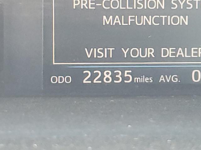 Photo 8 from auction – 2017 TOYOTA PRIUS V with VIN JTDZN3EU3HJ068353