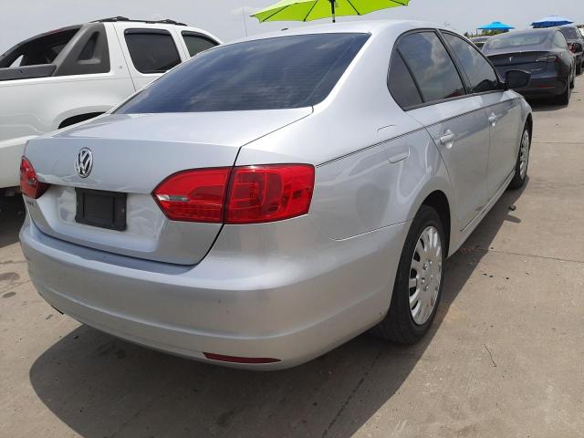 Photo 4 from auction – 2013 VOLKSWAGEN JETTA BASE with VIN 3VW2K7AJ4DM212791