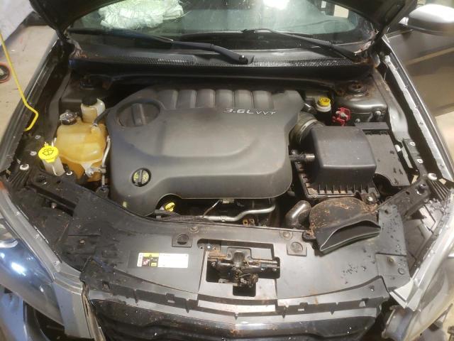 Photo 7 from auction – 2013 CHRYSLER 200 LIMITE with VIN 1C3CCBCG0DN759687