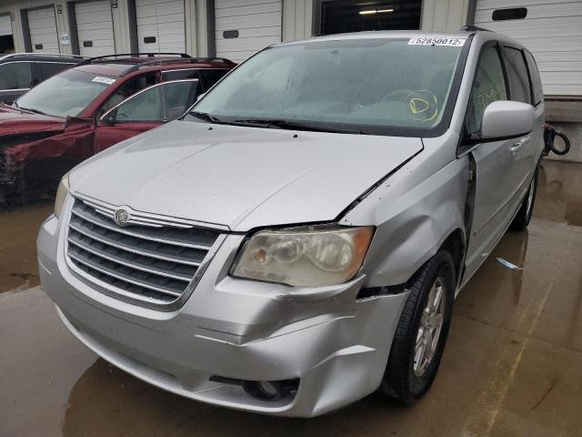 Photo 9 from auction – 2010 CHRYSLER TOWN & COU with VIN 2A4RR5D14AR359253