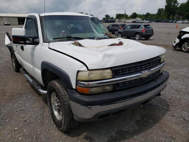 CHEVROLET SILVERADO 2002 with VIN 1GCGK13U62F172255 - Photo from auction