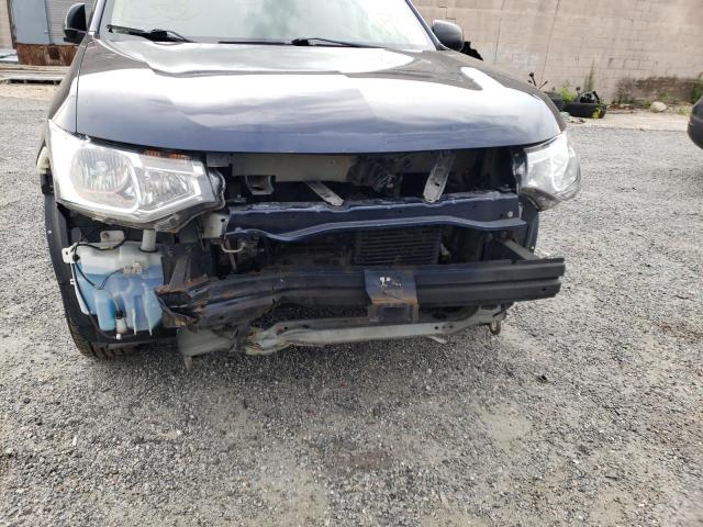 Photo 9 from auction – 2014 MITSUBISHI OUTLANDER with VIN JA4AD2A33EZ016512