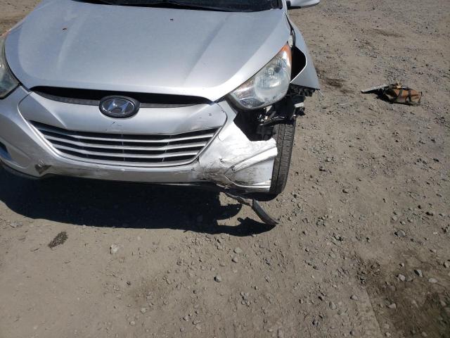 Photo 9 from auction – 2012 HYUNDAI TUCSON GLS with VIN KM8JUCAC7CU424058
