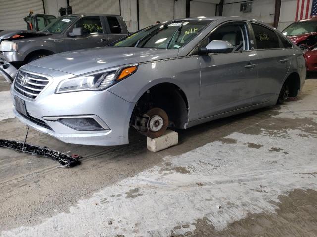 Photo 2 from auction – 2017 HYUNDAI SONATA SE with VIN 5NPE24AF4HH565327