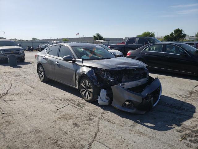 NISSAN ALTIMA SV 2019 with VIN 1N4BL4DW7KC197276 - Photo from auction