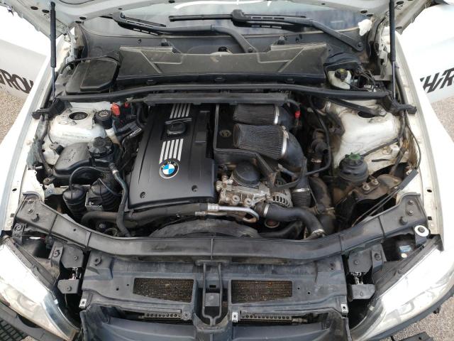 Photo 7 from auction – 2009 BMW 335 I with VIN WBAPM77529NL87502