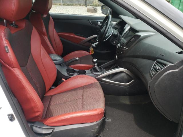 Photo 5 from auction – 2016 HYUNDAI VELOSTER T with VIN KMHTC6AE4GU284832