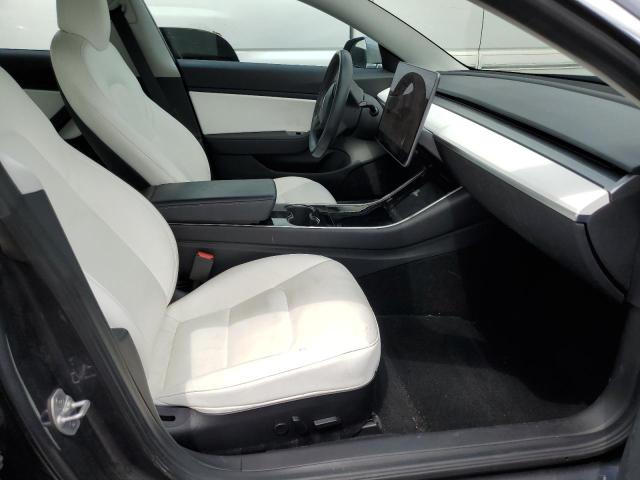 Photo 5 from auction – 2018 TESLA MODEL 3 with VIN 5YJ3E1EA7JF155587